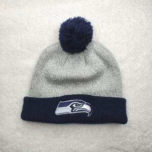 NFL Seattle Seahawks Football Gray Ribbed Knit Pom Pom Winter Beanie
